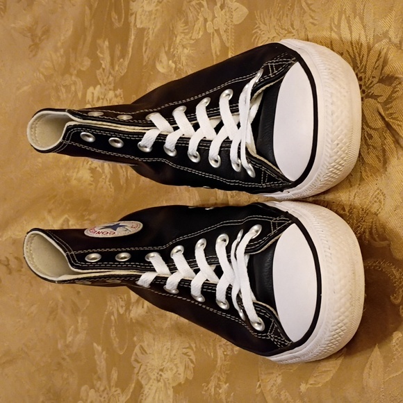 CONVERSE All Star Black Leather High-Top Sneakers Men's 9.5 Women's 11.5 - Picture 4 of 12